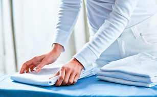Folding shirts