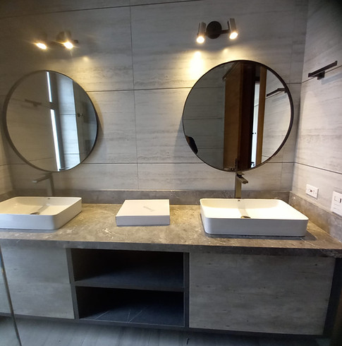 IMG_1299 (1)_edited.jpg