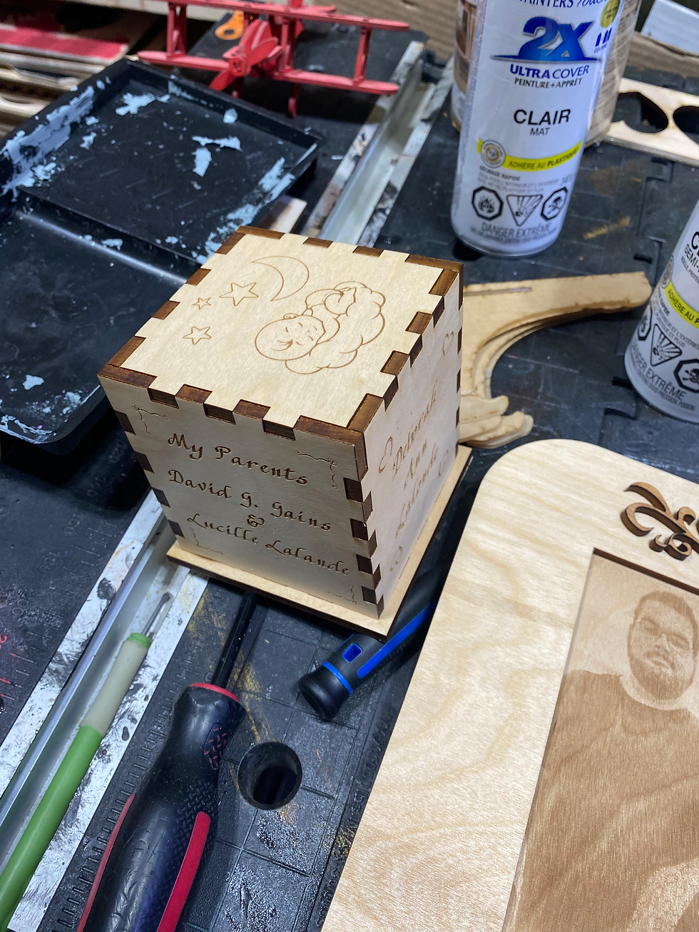 Thumbnail: Memory Box with Engraving