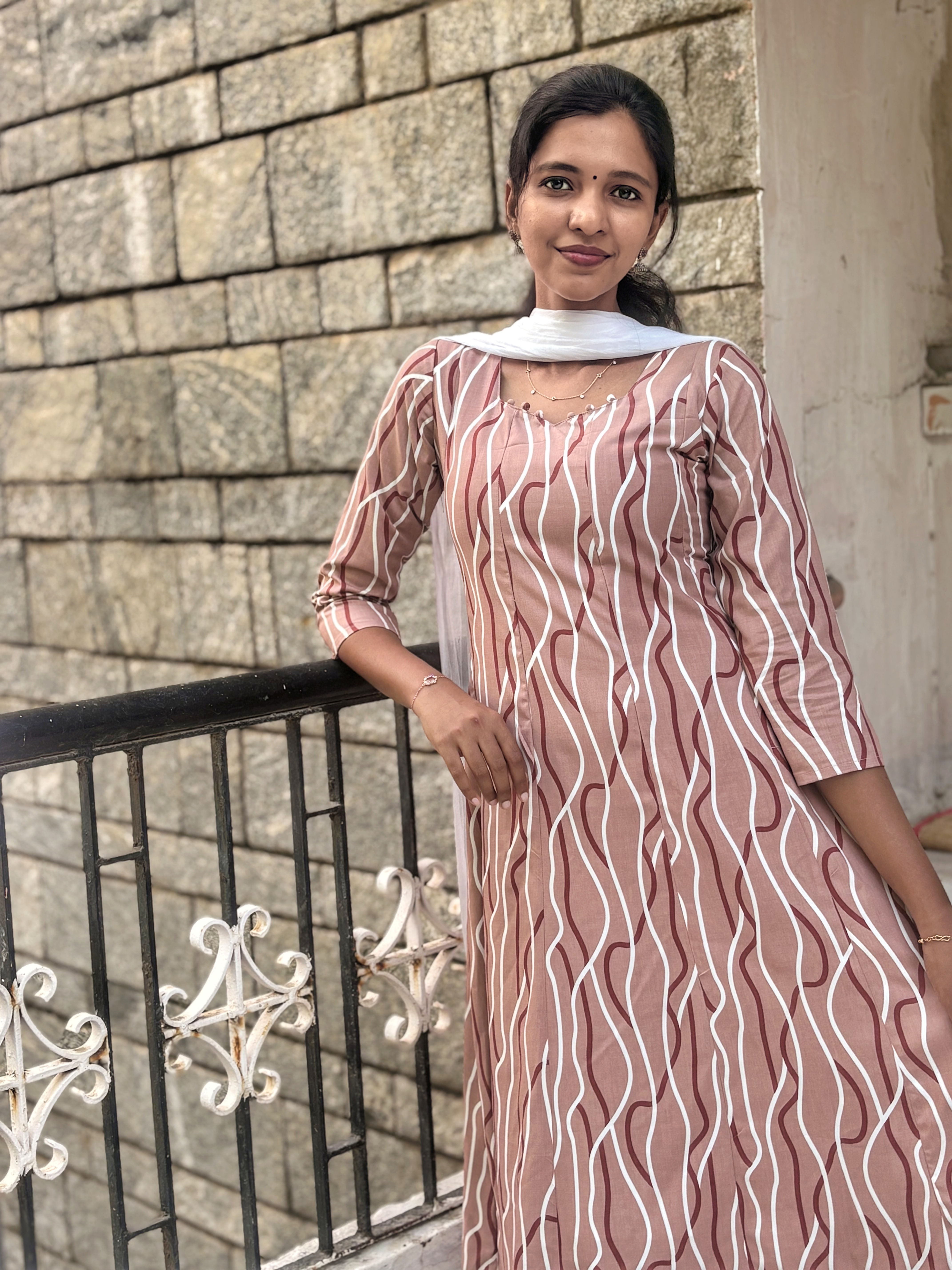 Aadhira: Brick Lines 