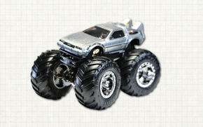 风火轮｜大脚车：《回到未来》时光车