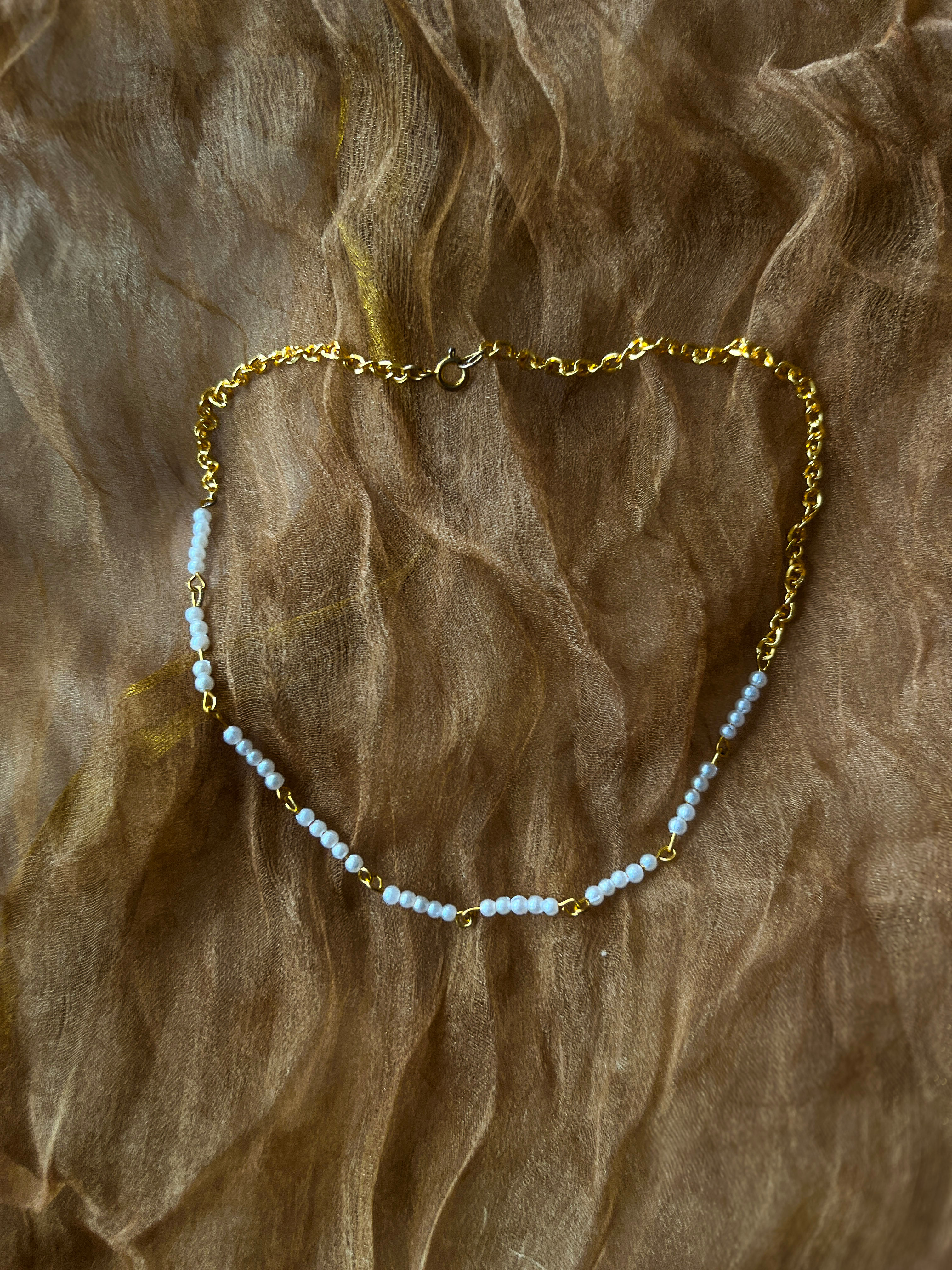 Noor Sona Necklace