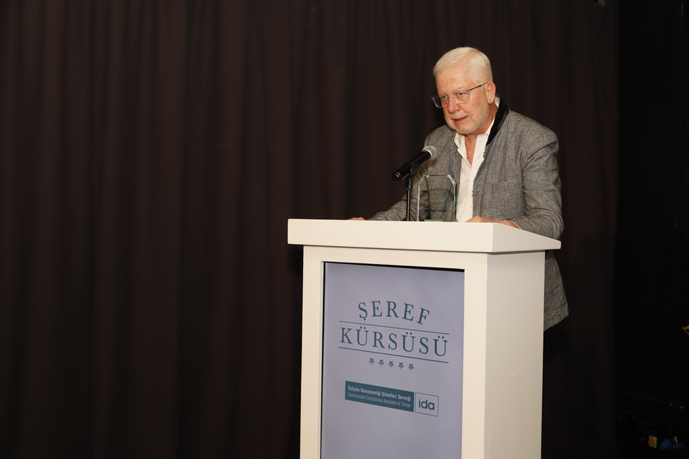 İDA Şeref Kürsüsü’ne bu yıl Cengiz Turhan’ın adını