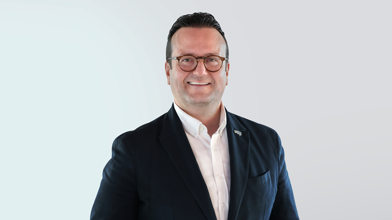 Yapı Kredi, şiddeti meşrulaştıran içeriklere reklam vermeyecek