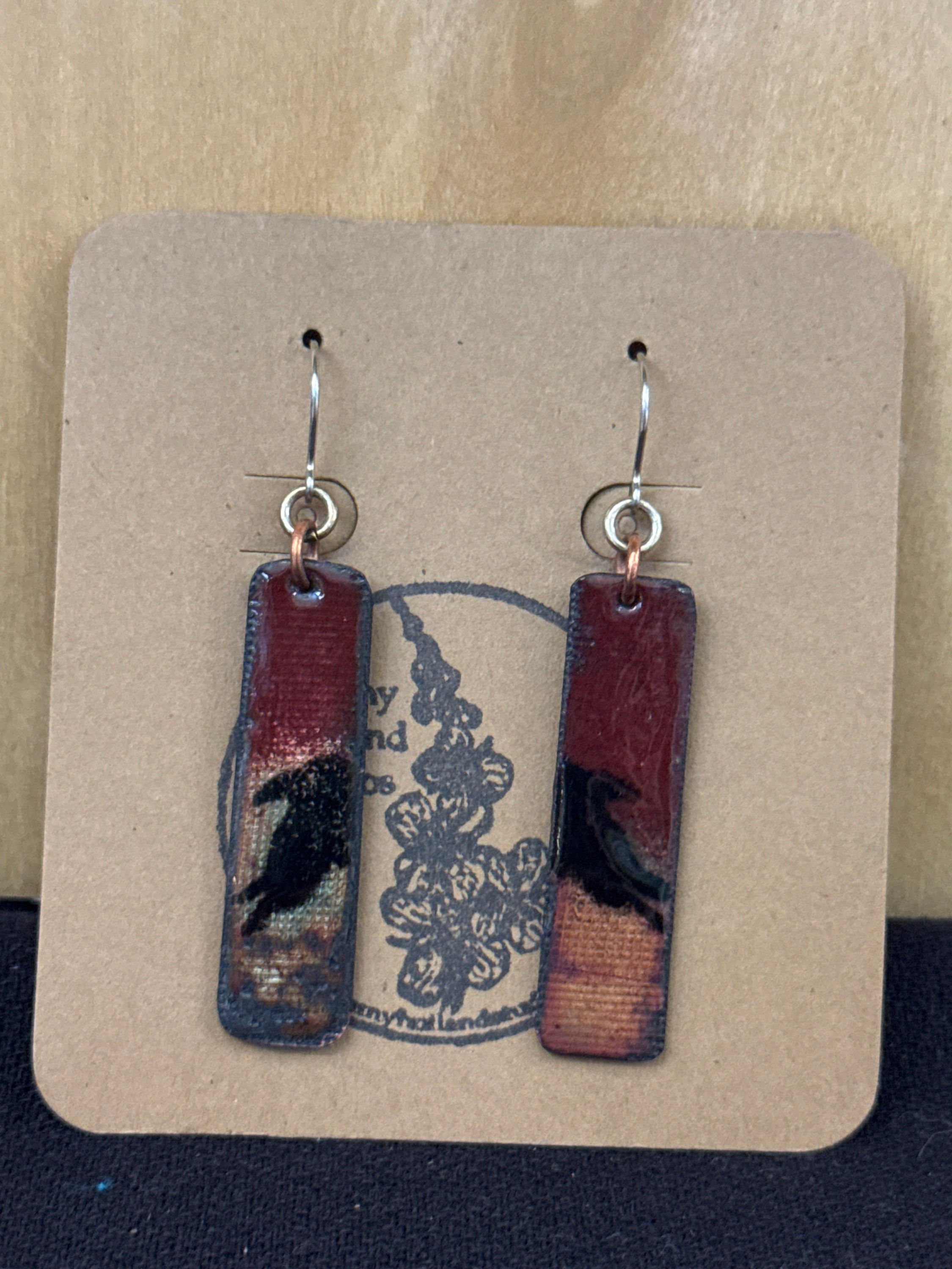 Enamel ravens 26-9