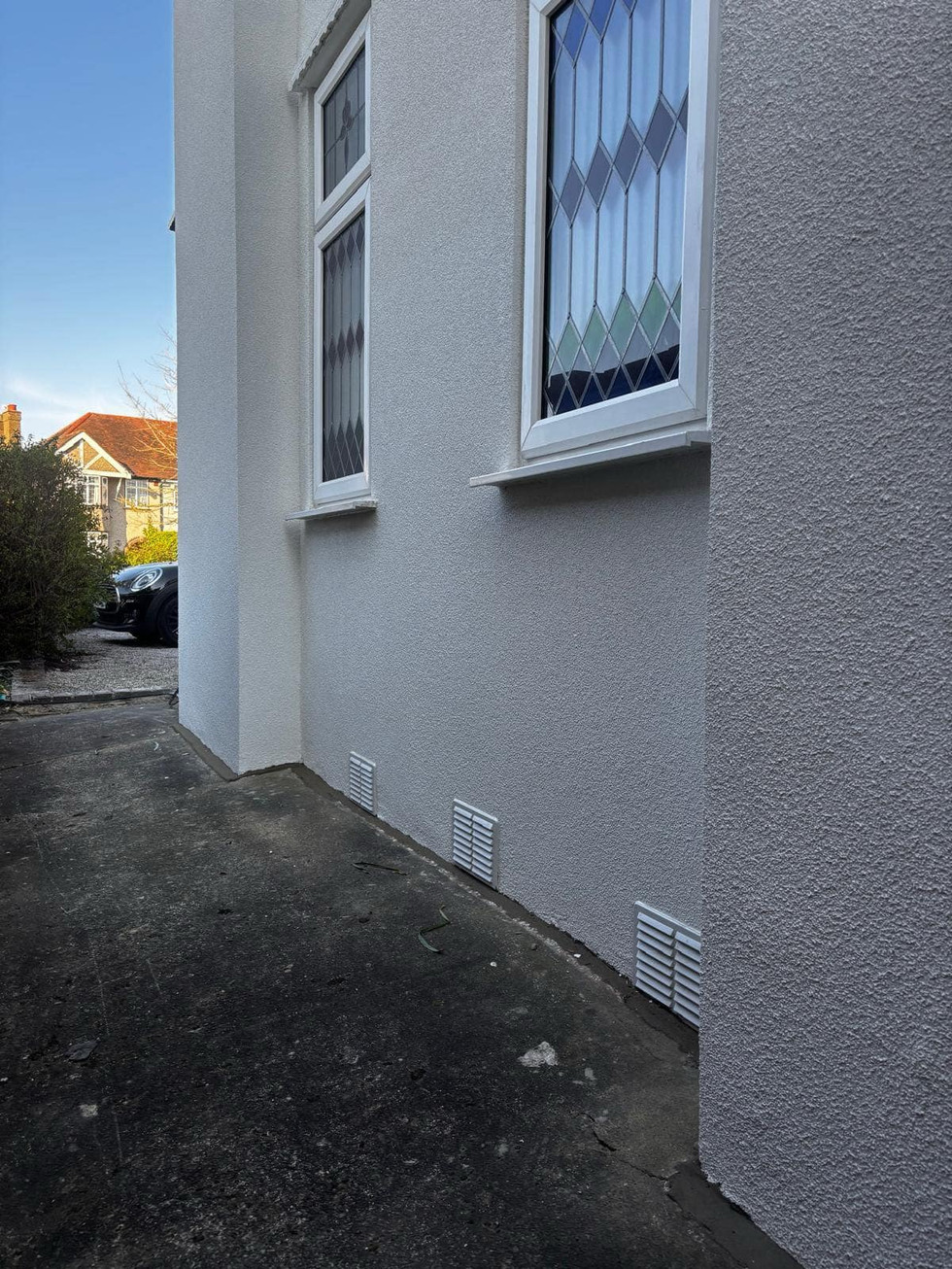 Silicone Render, Banstead