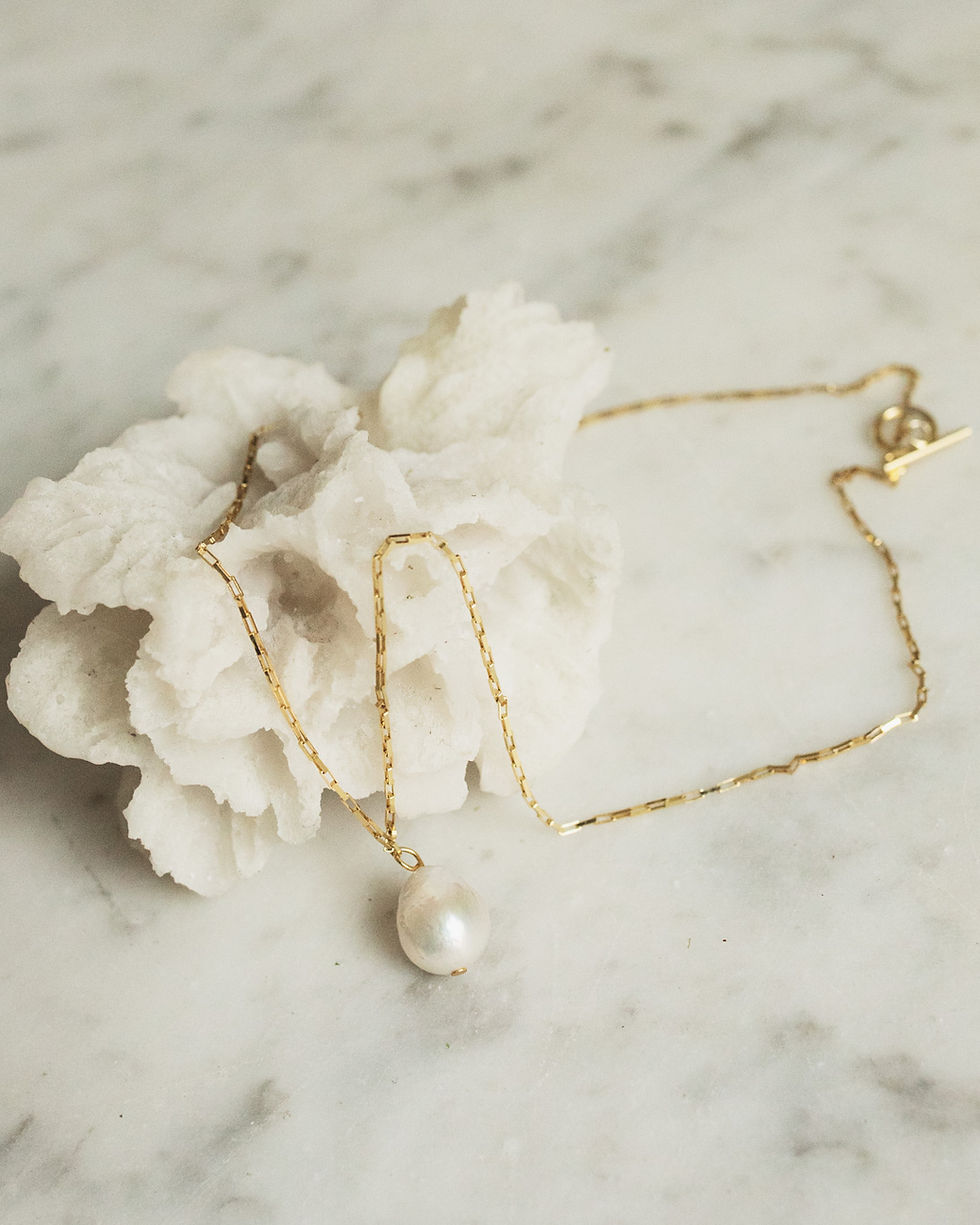 Thumbnail: T Bar Chain Necklace With Pearl