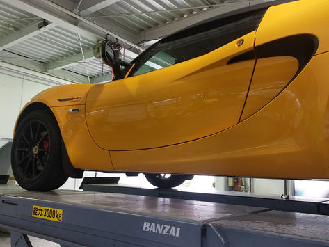 エリーゼファイナルエディションのエンジンオイル交換