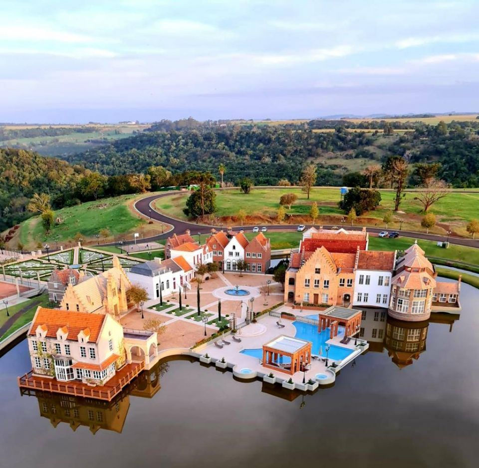 The Euro Royal Londrina: Um Convite à Arquitetura Europeia e ao Luxo