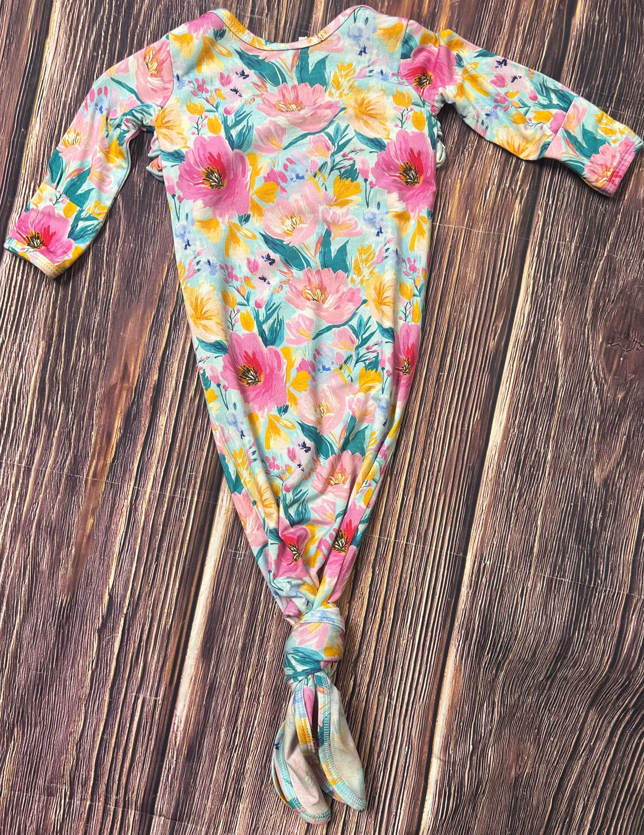 Rockin Royalty Sunlit Poppy Knot Gown