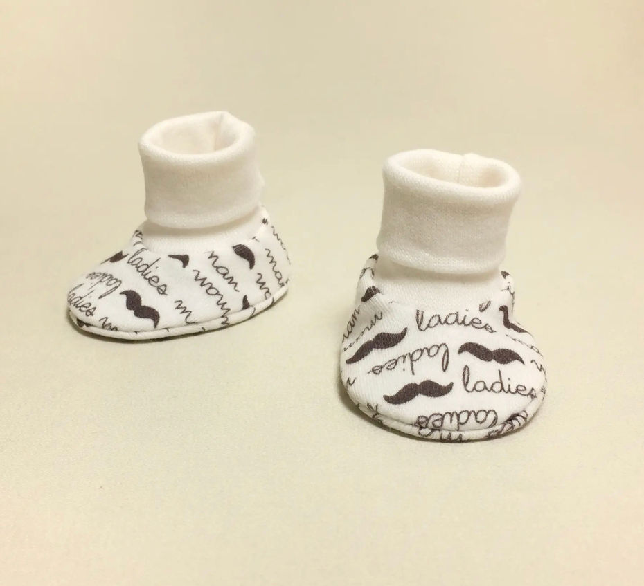 Thumbnail: Itty Bitty Baby Preemie Booties