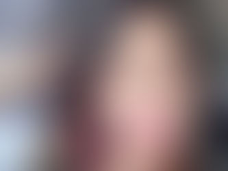 Ella es Claudia Díaz, la nueva voz oficial de Candia TV
