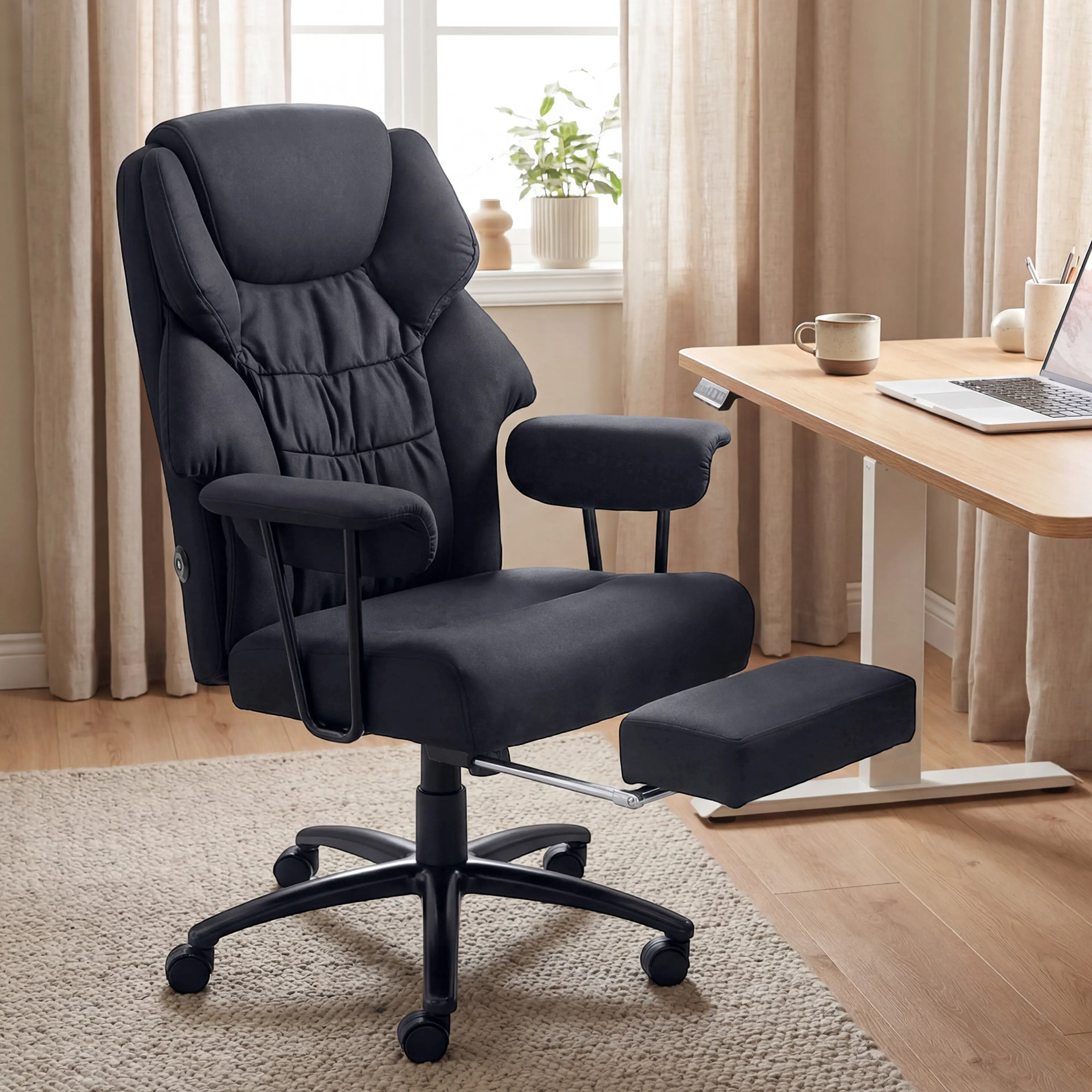 Massagestol med 3D-knådning – fyra punkter, fotstöd och 136 cm liggläge – bild 3