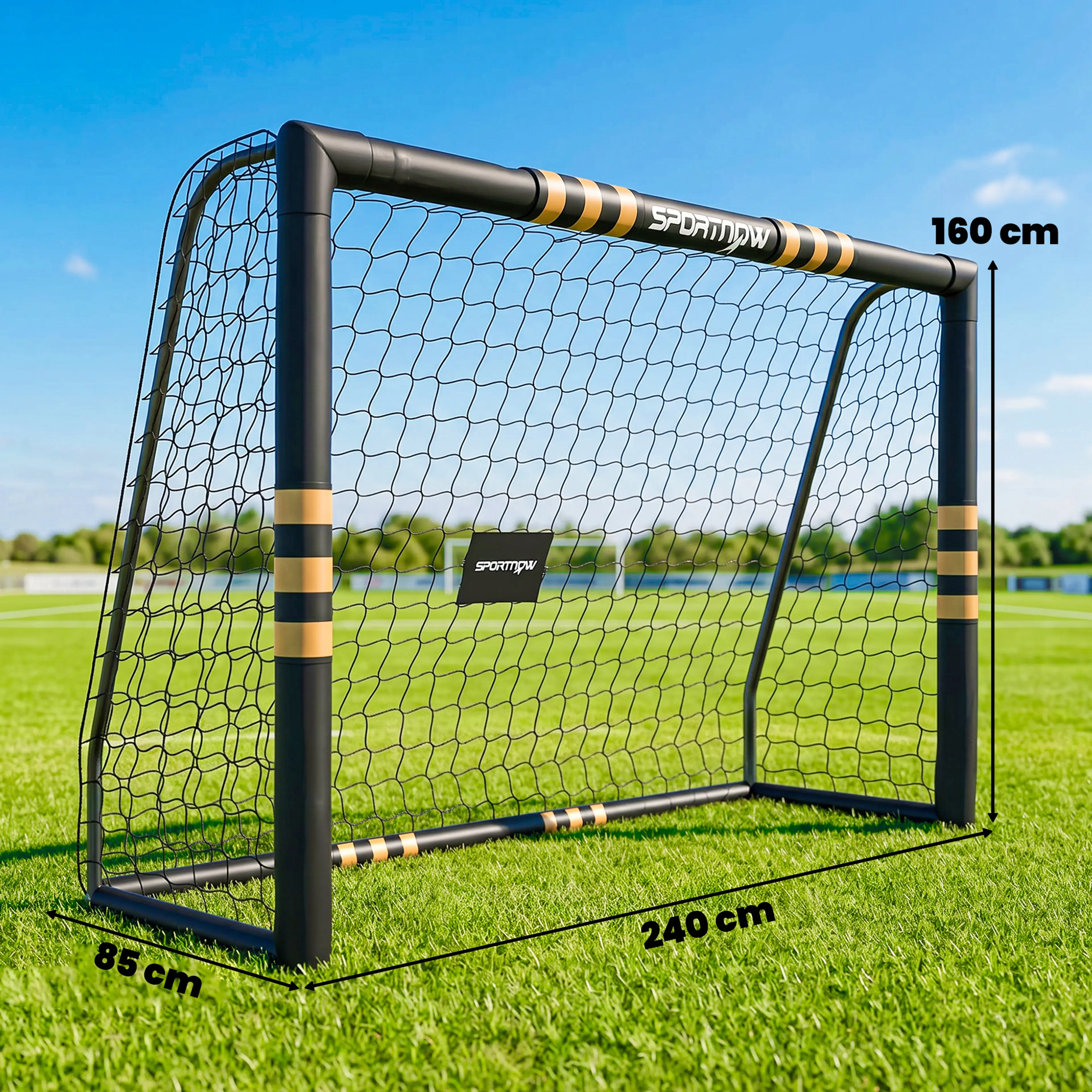 Måttskiss: 240 cm brett, 85 cm djupt och 160 cm högt