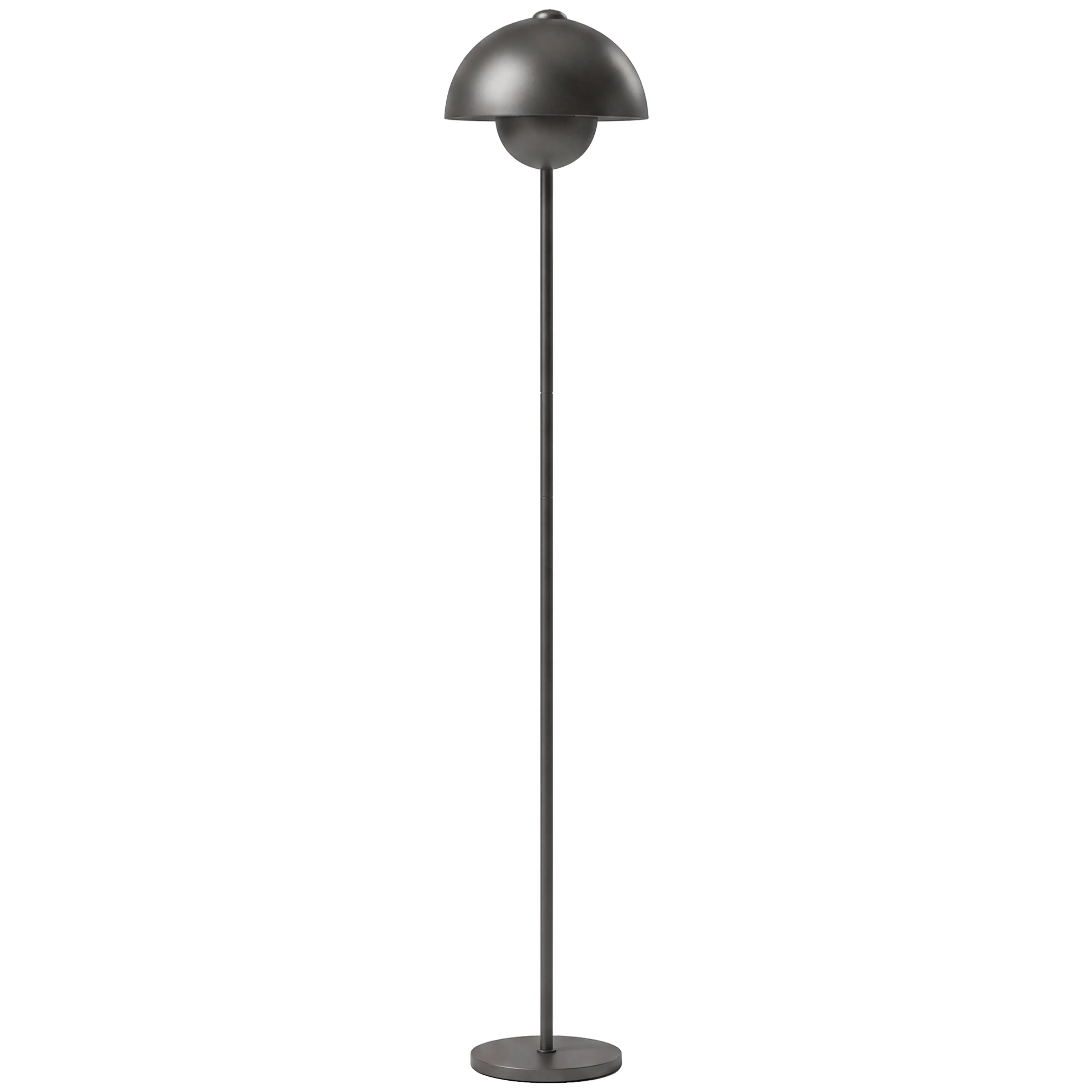 Grå golvlampa med skålformad skärm och smal stång, sedd framifrån mot vit bakgrund