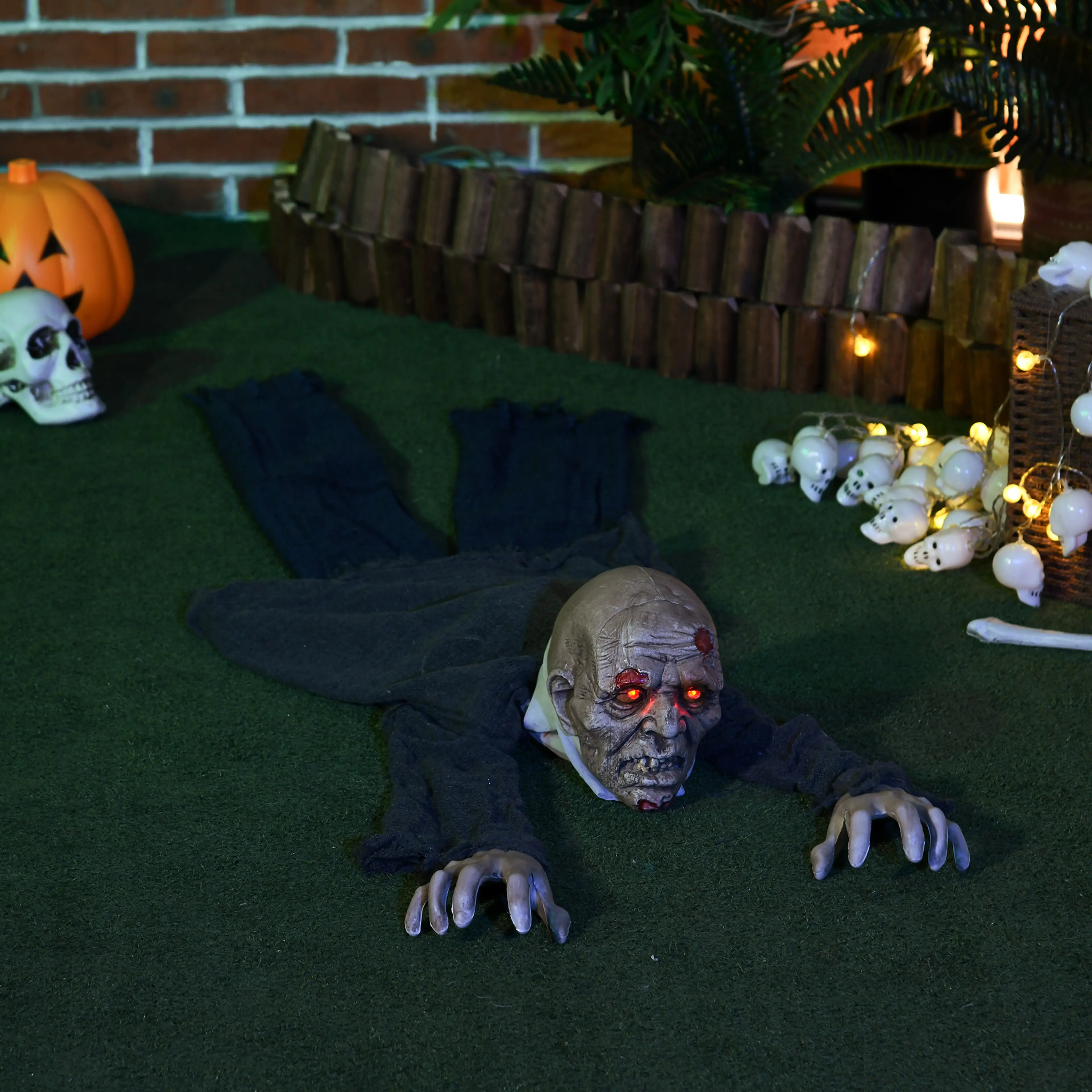 Krypande halloweenzombie 159 cm med röda LED-ögon – bild 2