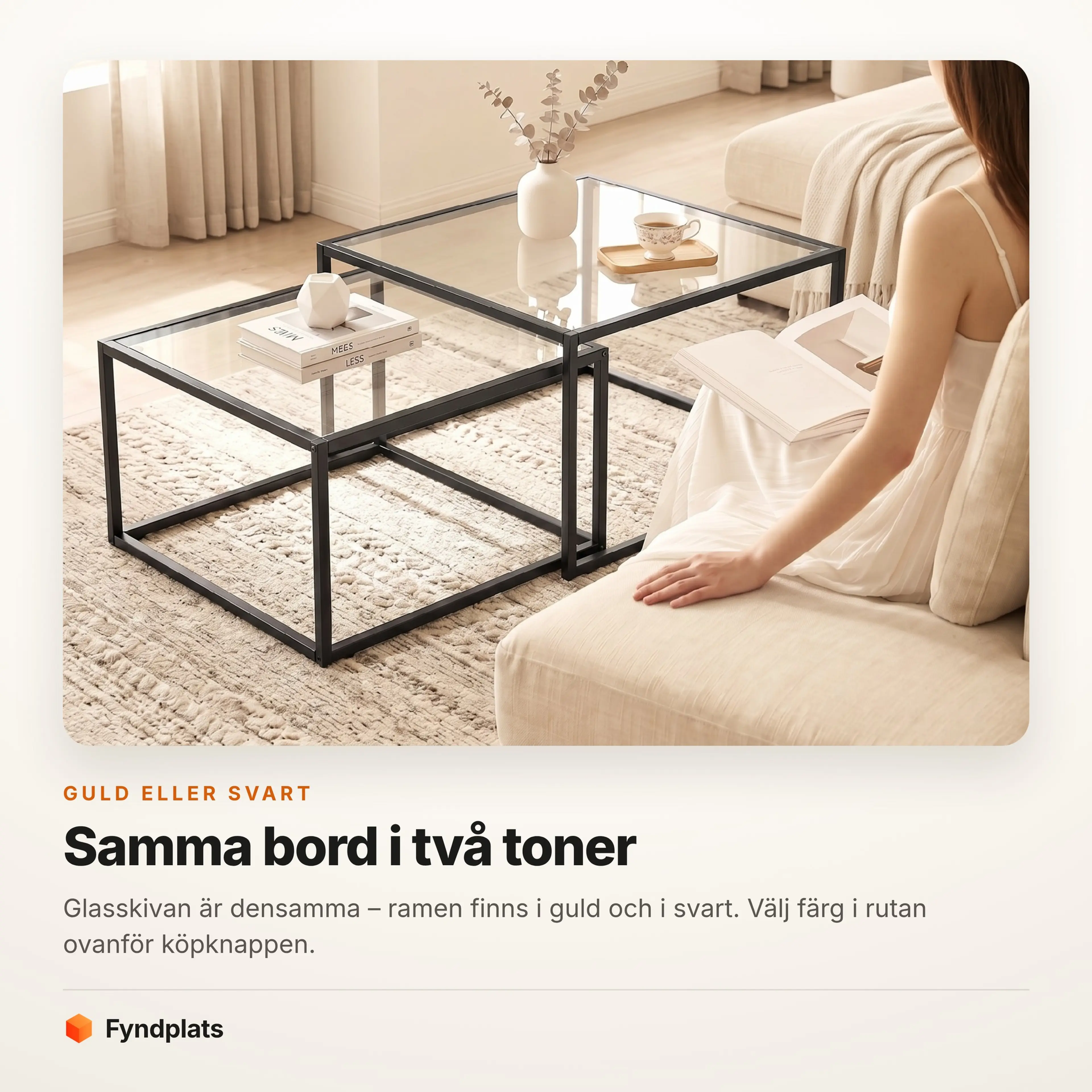 Satsbord med svart metallram framför en soffa i ett ljust vardagsrum