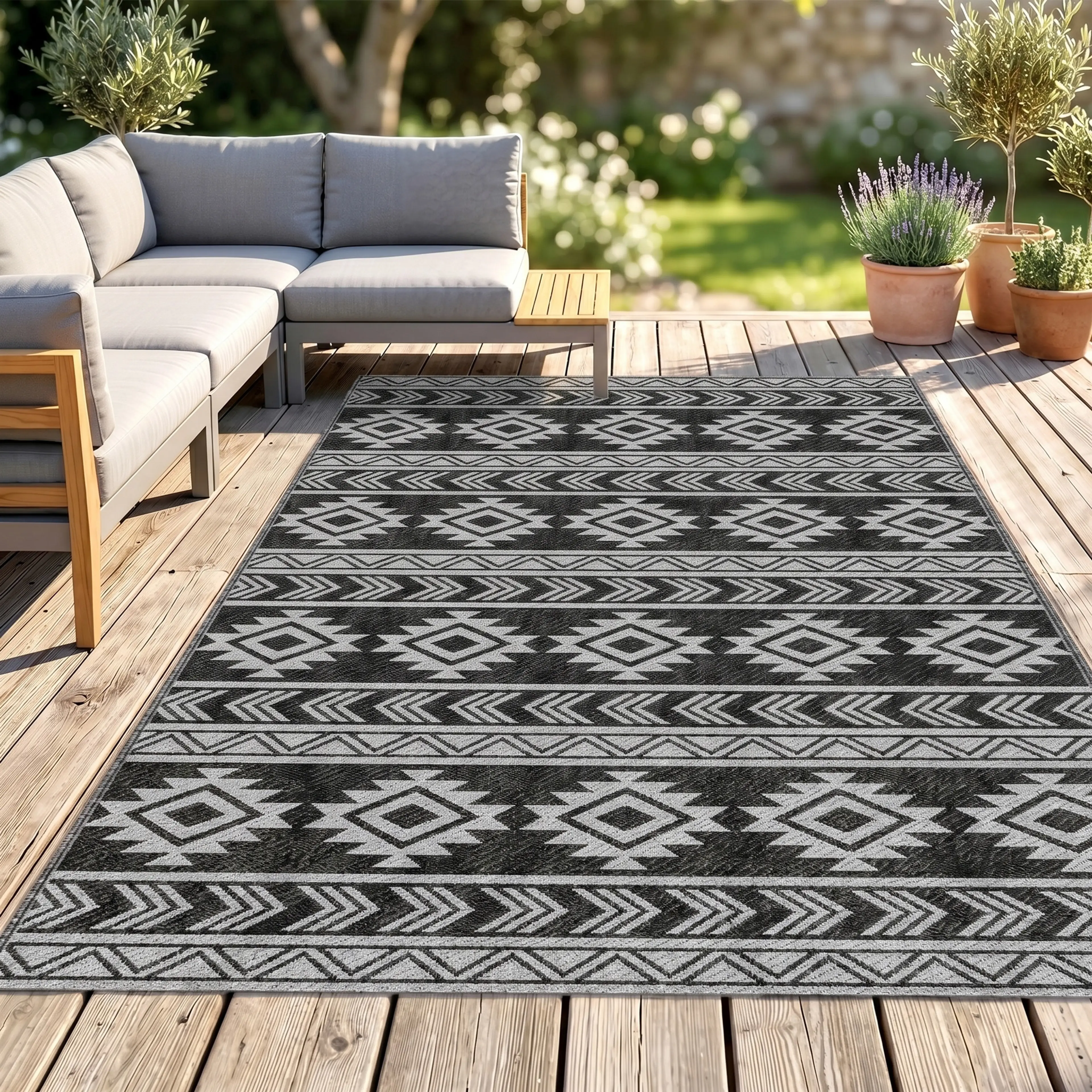 Vändbar utomhusmatta 182 × 274 cm – vattentålig med geometriskt mönster