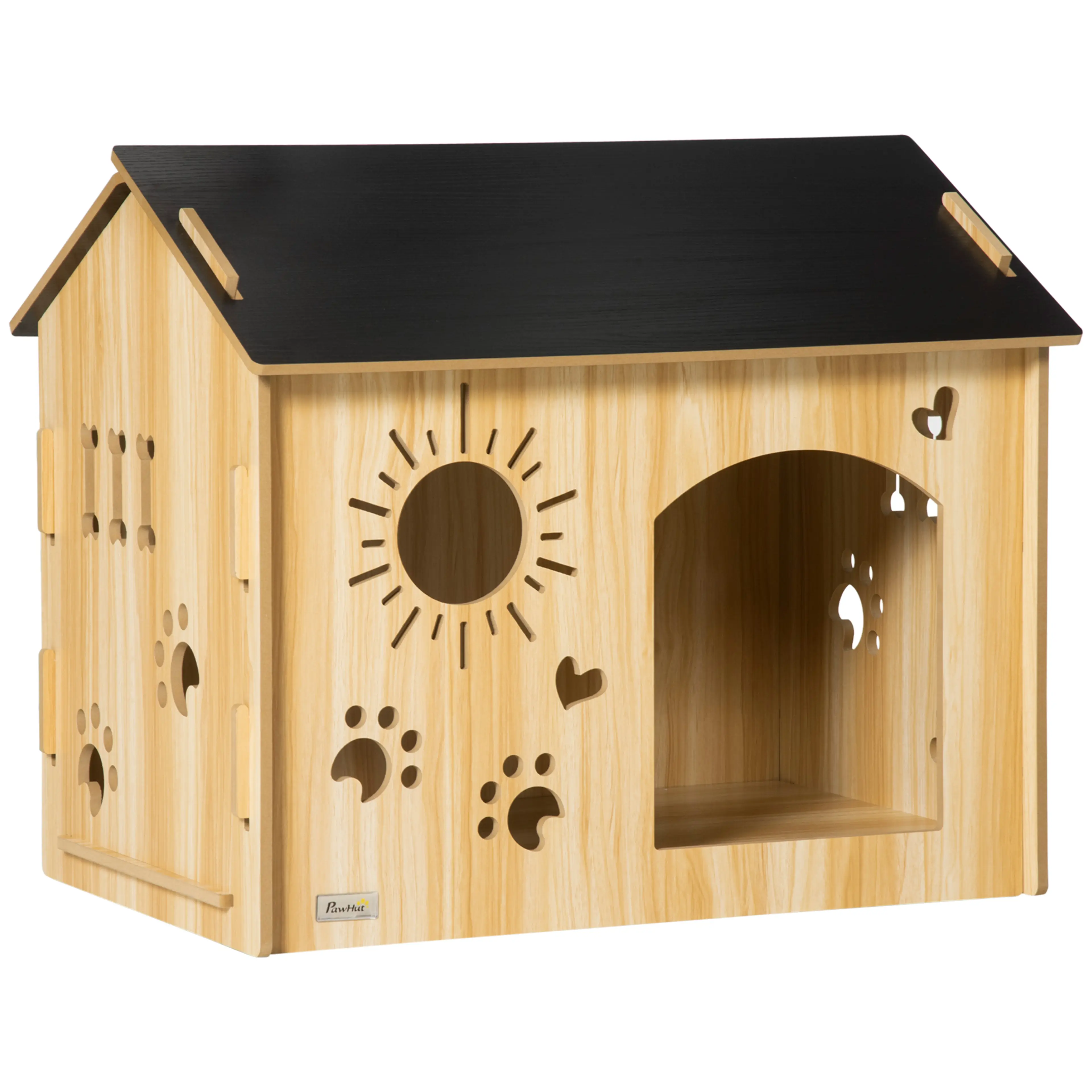 Hundkoja i MDF med ekfasad, svart tak och utsågade ventilationshål, mot vit bakgrund