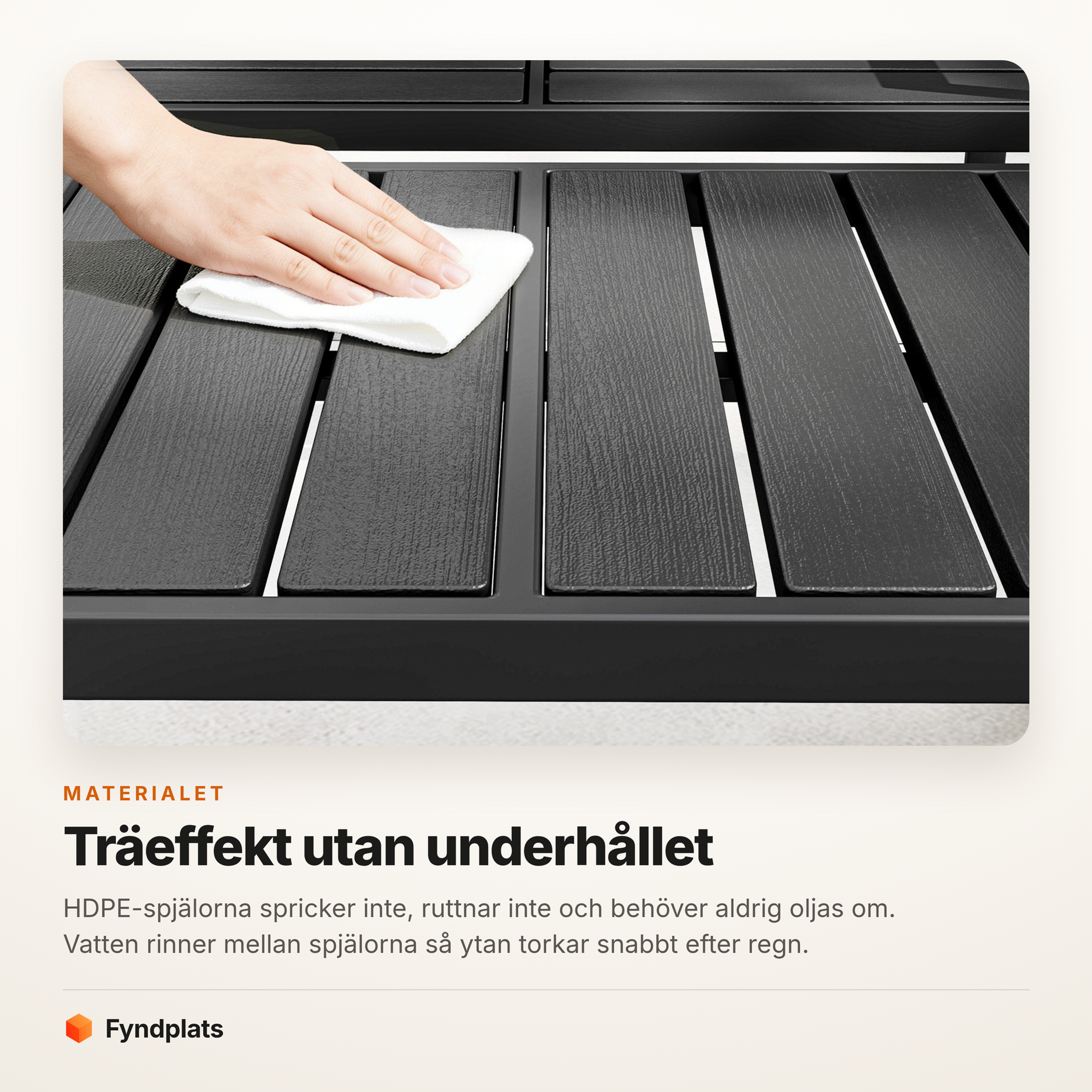 Hand som torkar av HDPE-spjälorna med en trasa