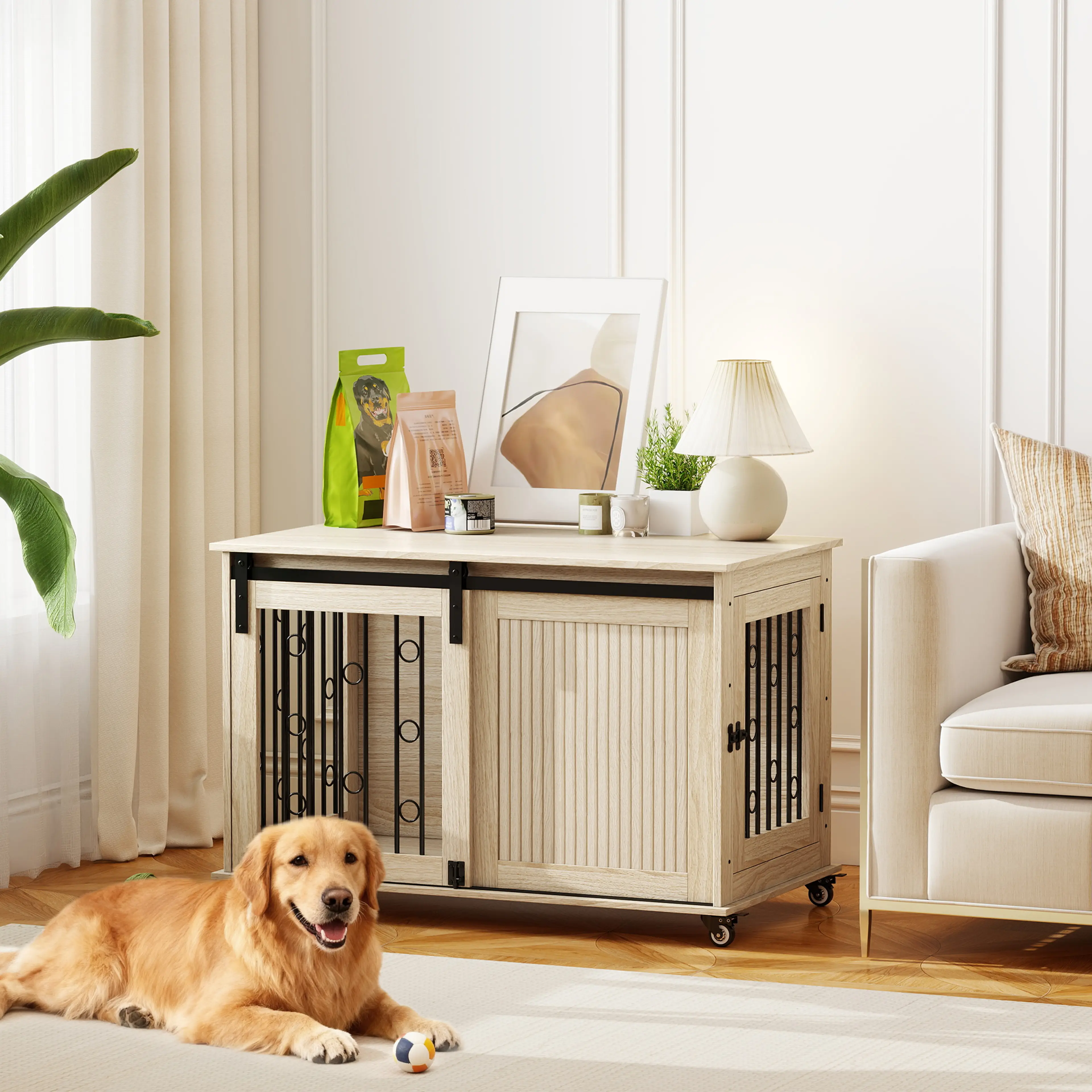 Hundbur på hjul i ett vardagsrum med en golden retriever liggande bredvid