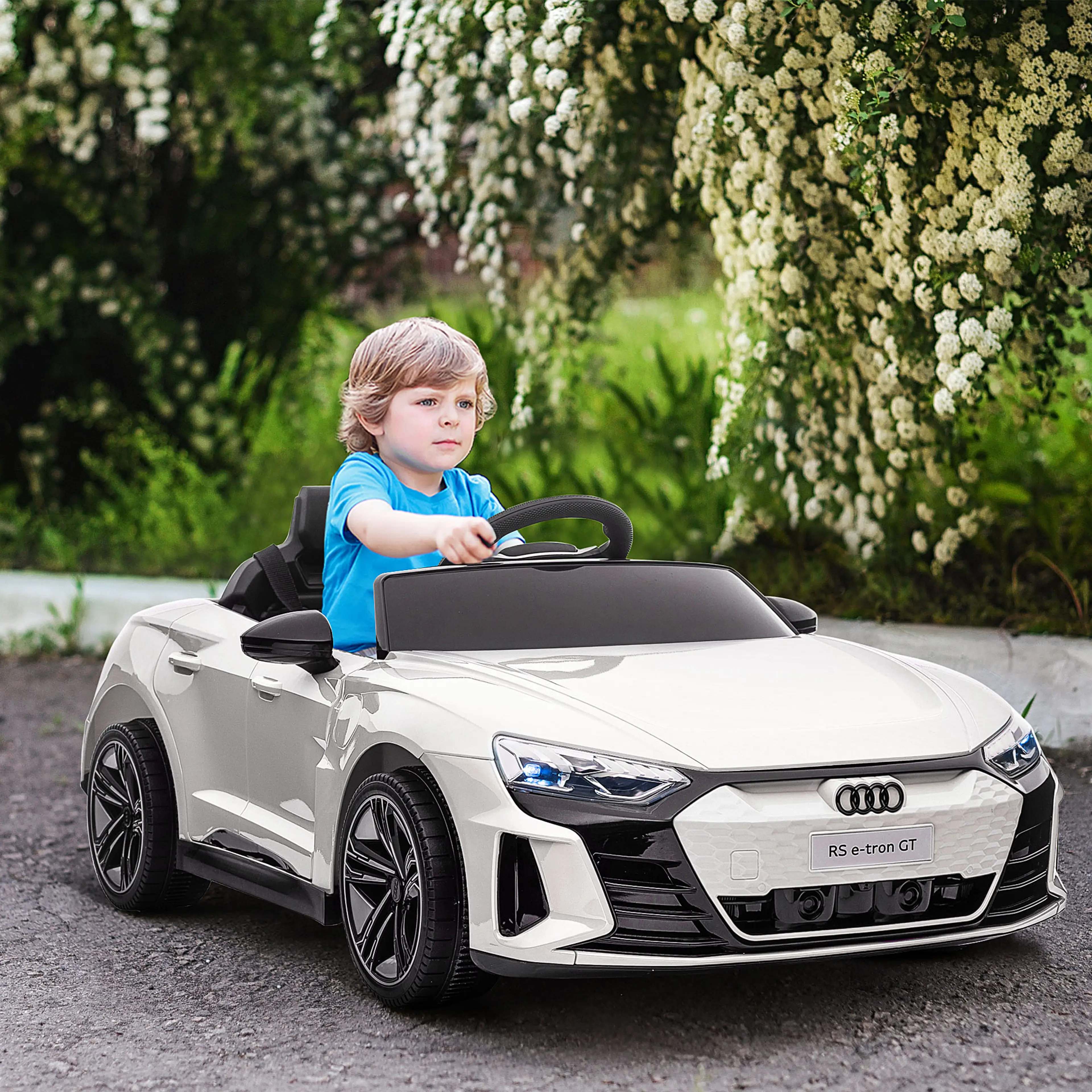 Elbil för barn – Audi RS e-tron GT 12V med fjärrkontroll, 3–5 år