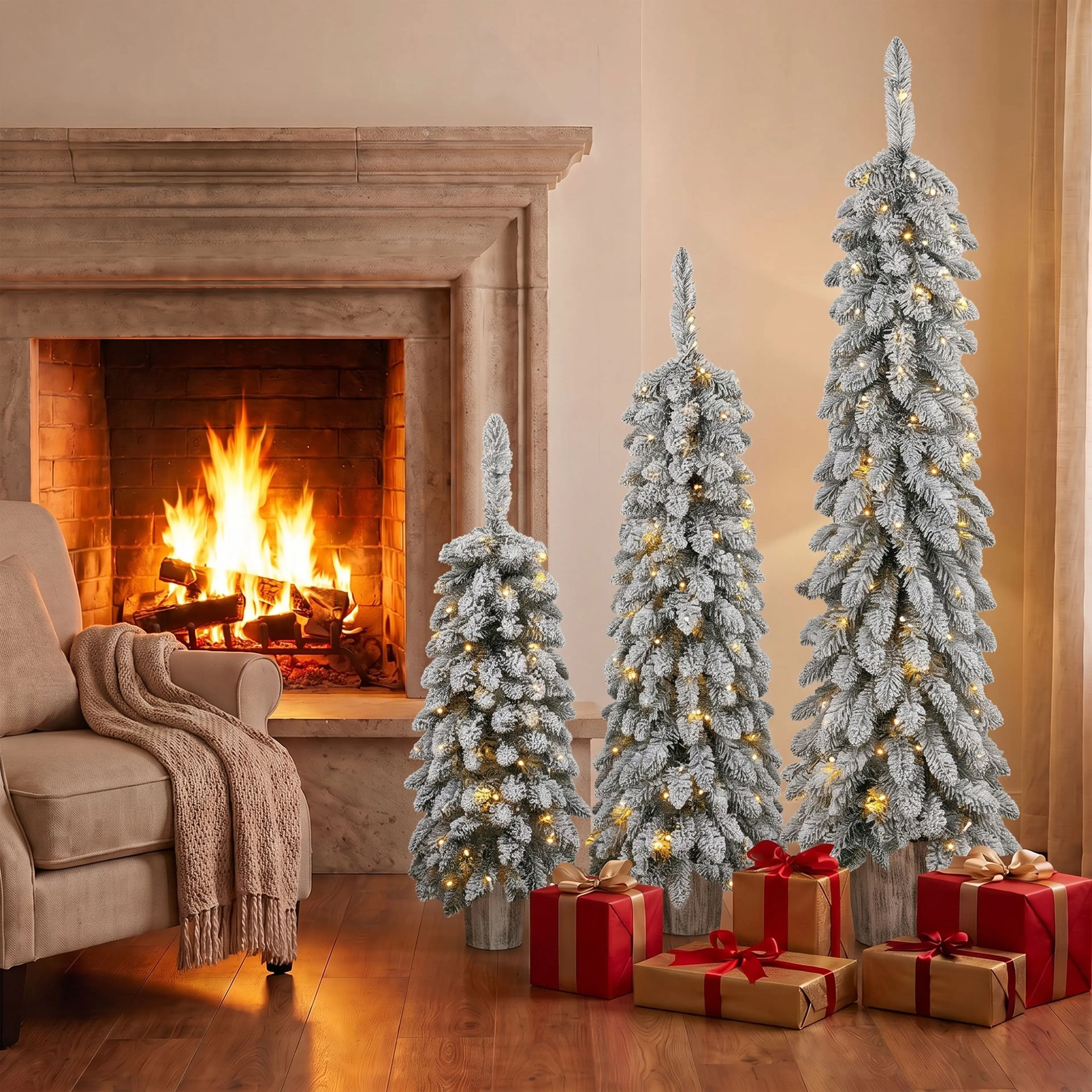 Granarna framför en brasa med julklappar