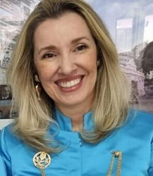 Claudia Carvalho Machado