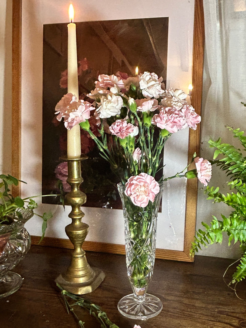 Elegant Vintage Lead Crystal Vase – Tall, Heavy & Beautifully Cut