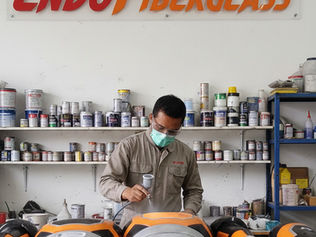 Proses airbrush kostum cosplay fiberglass