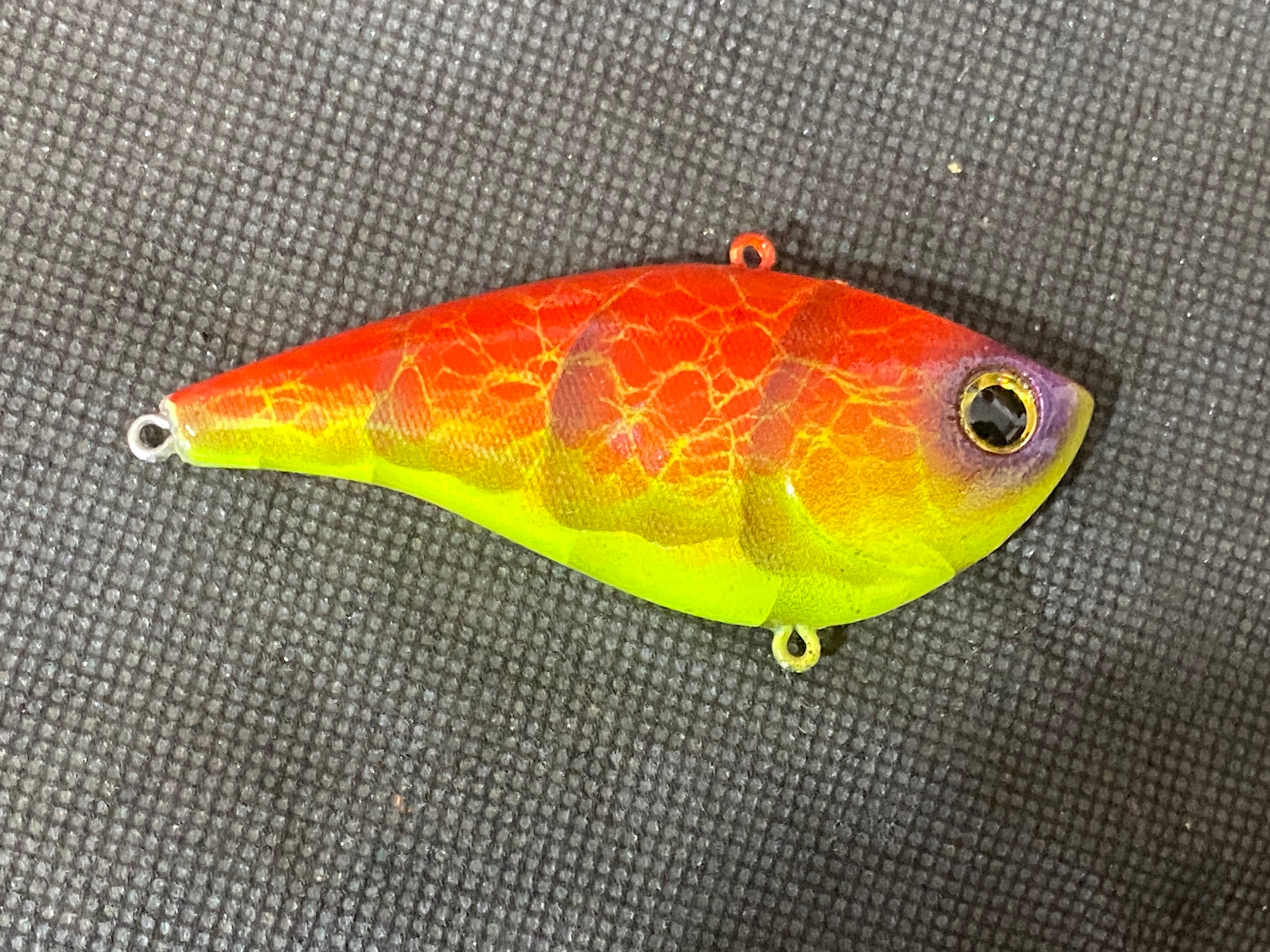 Glowbanero Lipless Crankbait