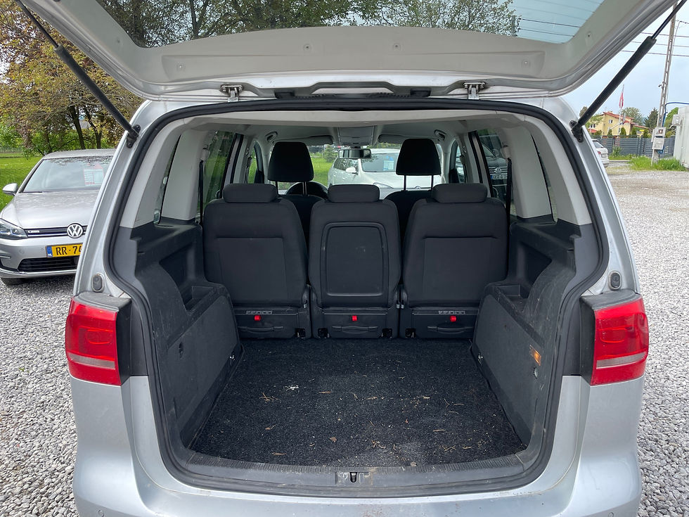 Miniatura: VOLKSWAGEN TOURAN