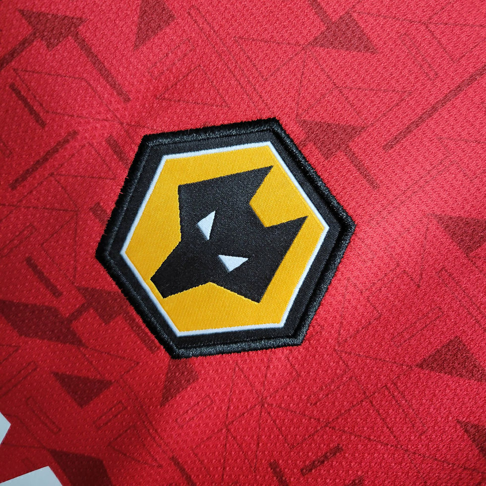 Miniatura: Camisa Wolverhampton II 23/24 - Torcedor Castore Masculina - Vermelha com detalh