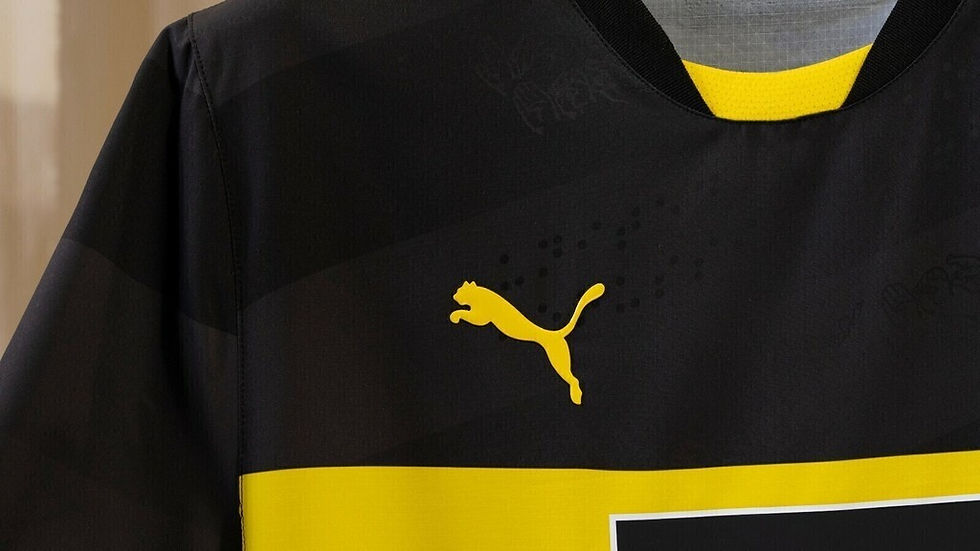 Miniatura: Camisa Borussia Dortmund II 24/25 - Torcedor Puma Masculina - Preta com detalhes