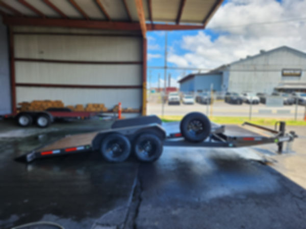 Summit DPSTB720-4TA5 Tandem 7,000 lb Axle Split Tilt Deck Trailer
