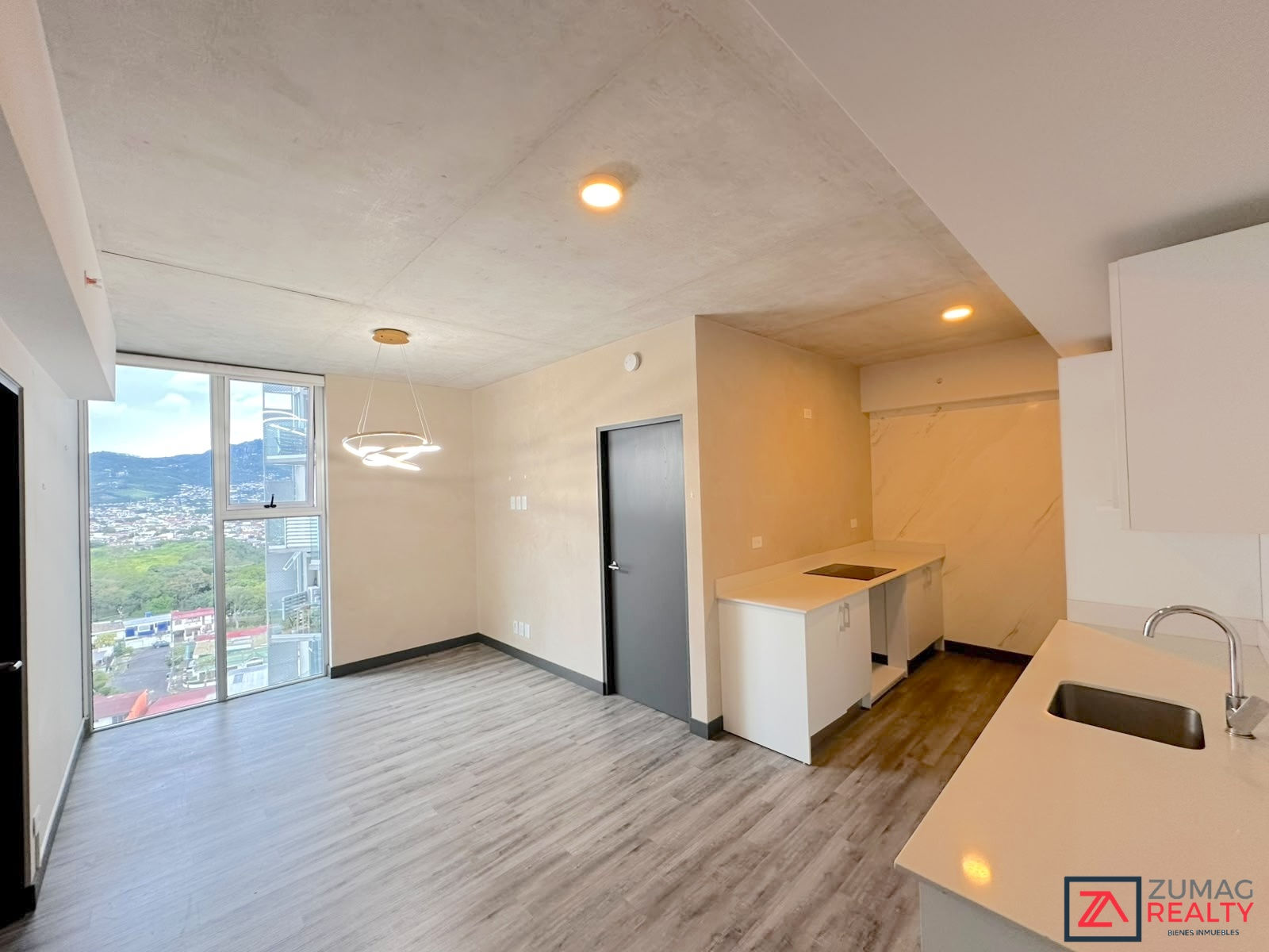 ALQUILER APARTAMENTO | SABANA SUR | 2 HAB/1 PARQ | TORRE