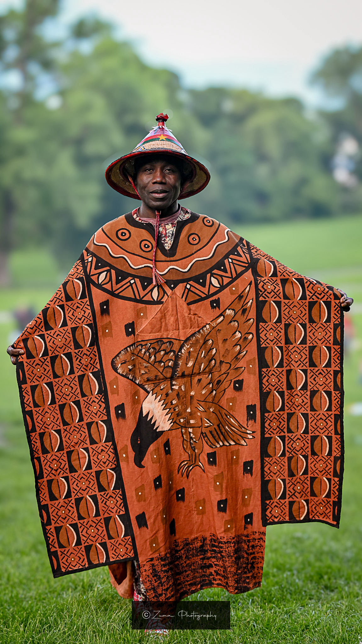 Poncho en Bogolan avec Imprimé Aigle – Couleur Orange, Fait Main au Burkina Faso