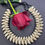 Miniature : Collier en cauris, bio pur et dur, fait main au Burkina Faso, ras de cou