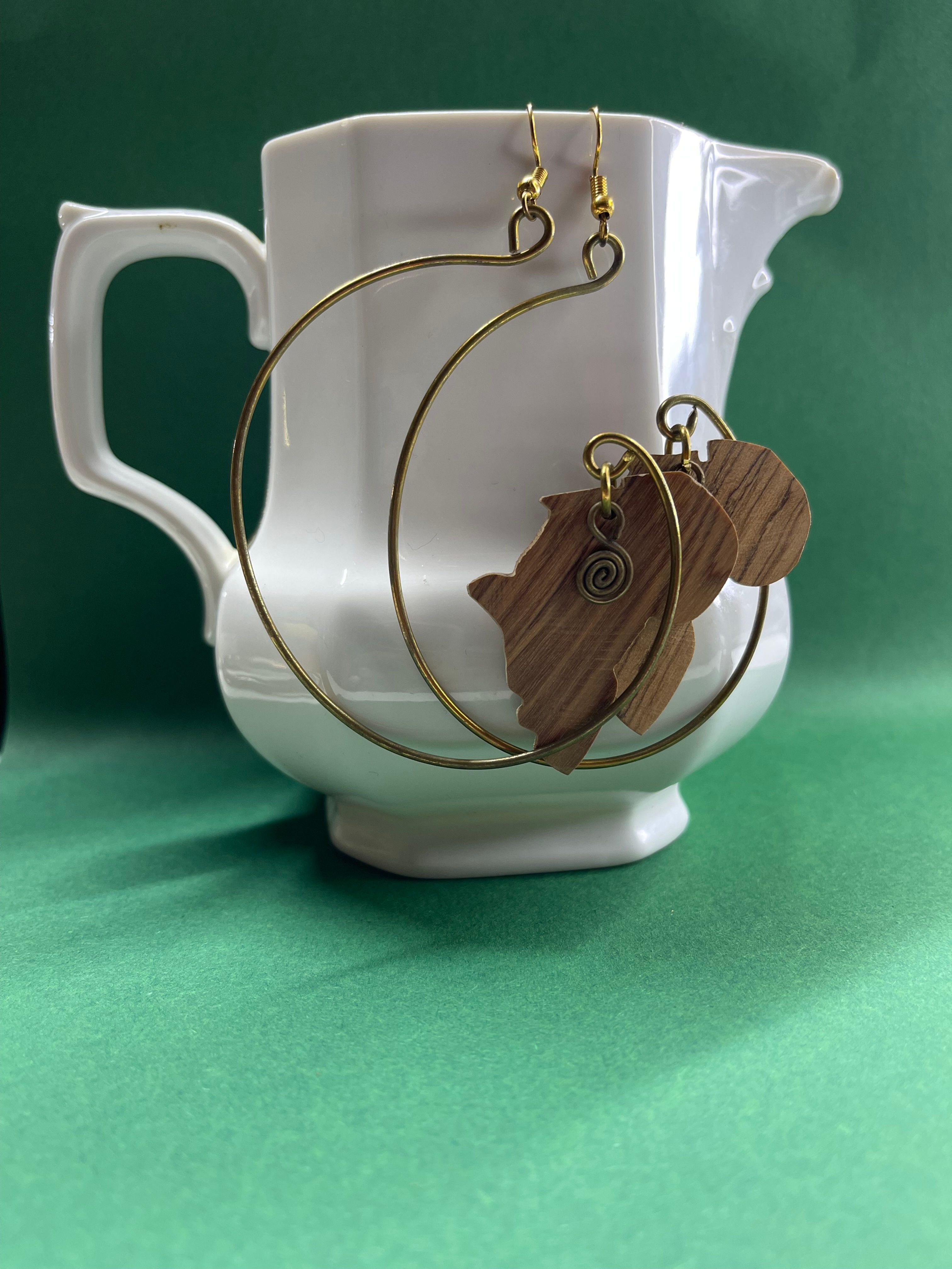 Boucles d’oreilles bois naturel et bronze 