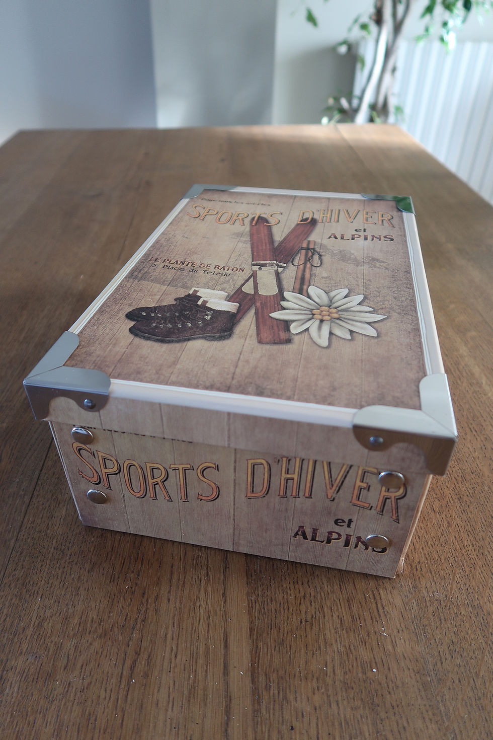 Miniature : Boite urne
