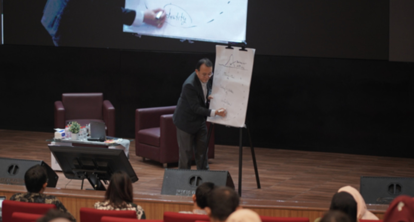 Leksana OPC04551_edited.jpg