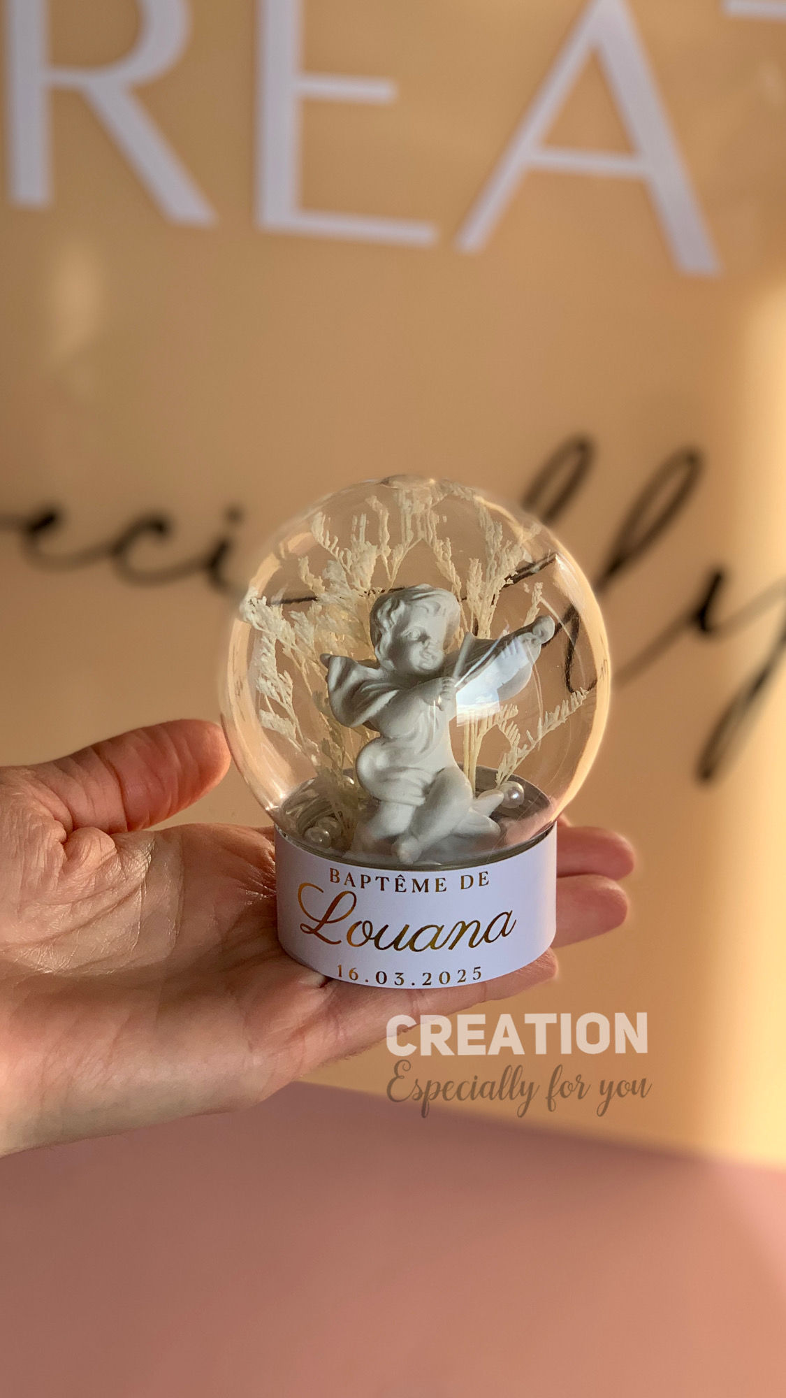 Cadeau baptême modèle « Boule d’ange »
