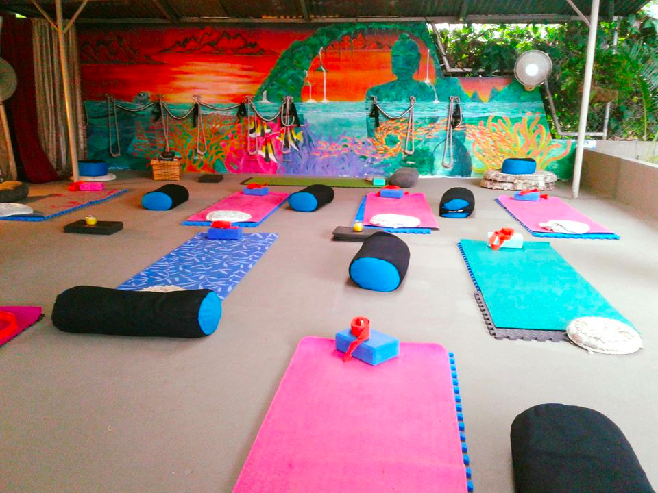 yoga studio_edited