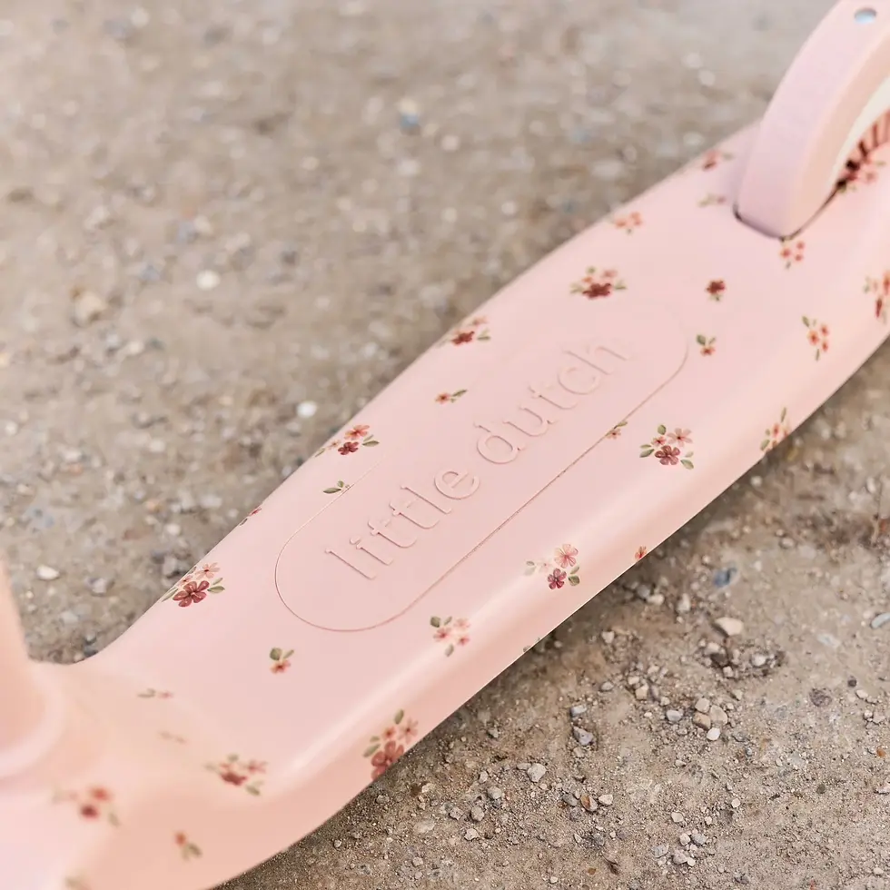 Thumbnail: 3 wheel scooter - Pink