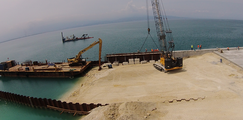 Port Lafito construction
