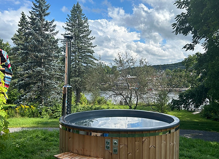 hot tub Eco living.jpeg