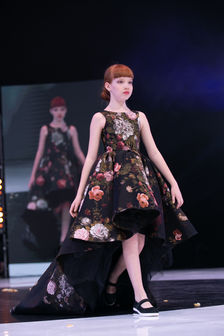 кастинг моделей для подиума начинающие модели показ мод