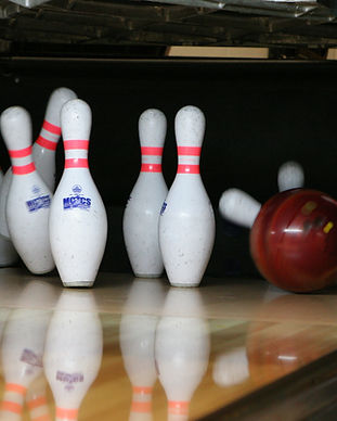 Pins Bowling