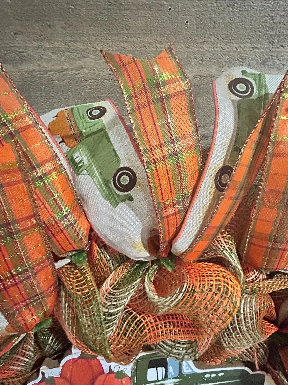 Thumbnail: Green Pickup Truck Fall Wreath