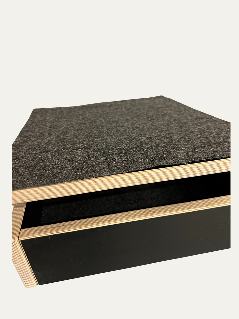 Miniaturbild: Stauraum- Hocker Öffnung